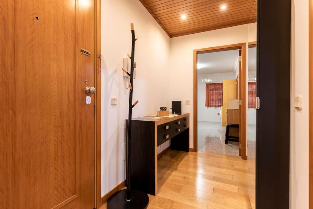 Pereira'S Apartment- Free Garage Авейру Екстер'єр фото